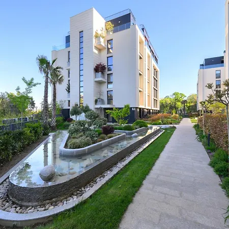 Boho Sea View One-bedroom Pool & Apartment *