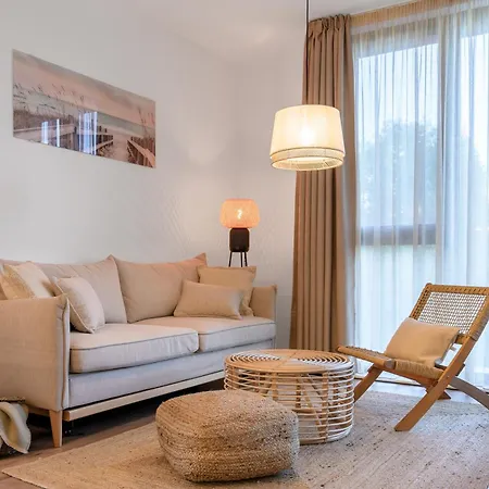 Boho Sea View One-bedroom Pool & Daire *