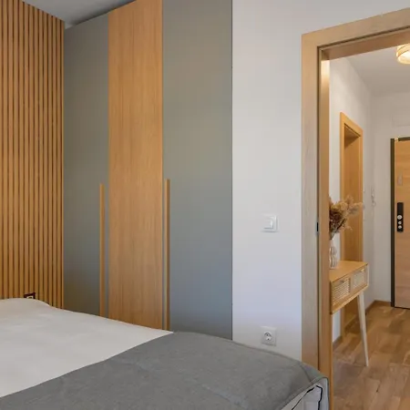 Boho Sea View One-bedroom Pool & Daire