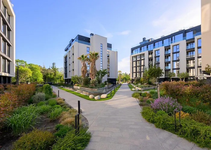 Boho Sea View One-bedroom Pool & Saints Constantine and Helena